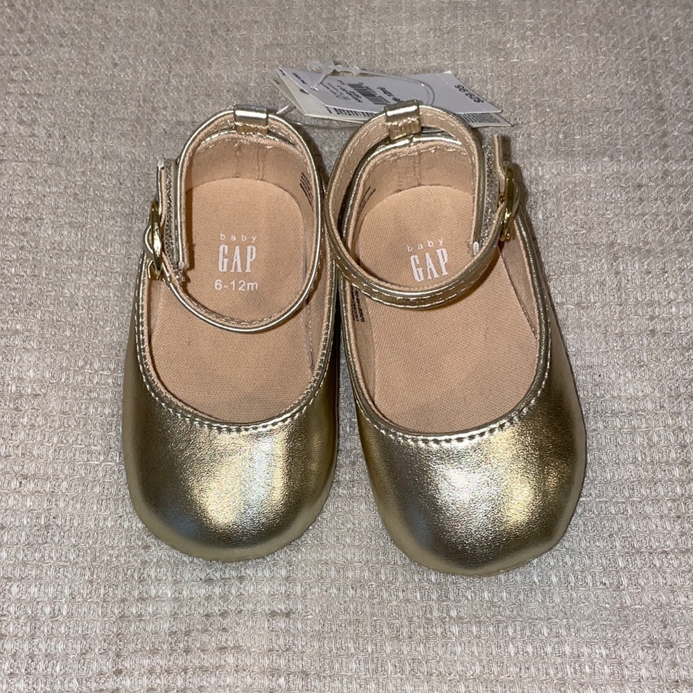 NWT - Baby GAP Gold Flats